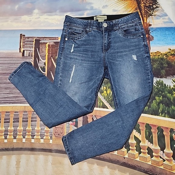 Democracy Denim - Democracy Ab Technology Distressed Jeans Size 6